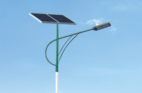市電互補太陽能路燈的出現滿足了大家需求