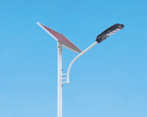 太陽能路燈led光源采取串聯模式還是并聯模式？