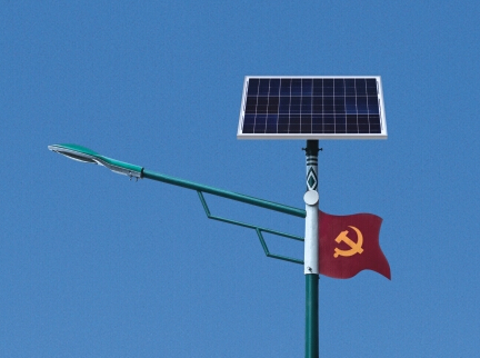 太陽能路燈控制開關是多種模式的。