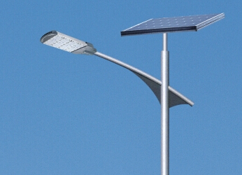 太陽能路燈實現了光明與環境的和諧統一