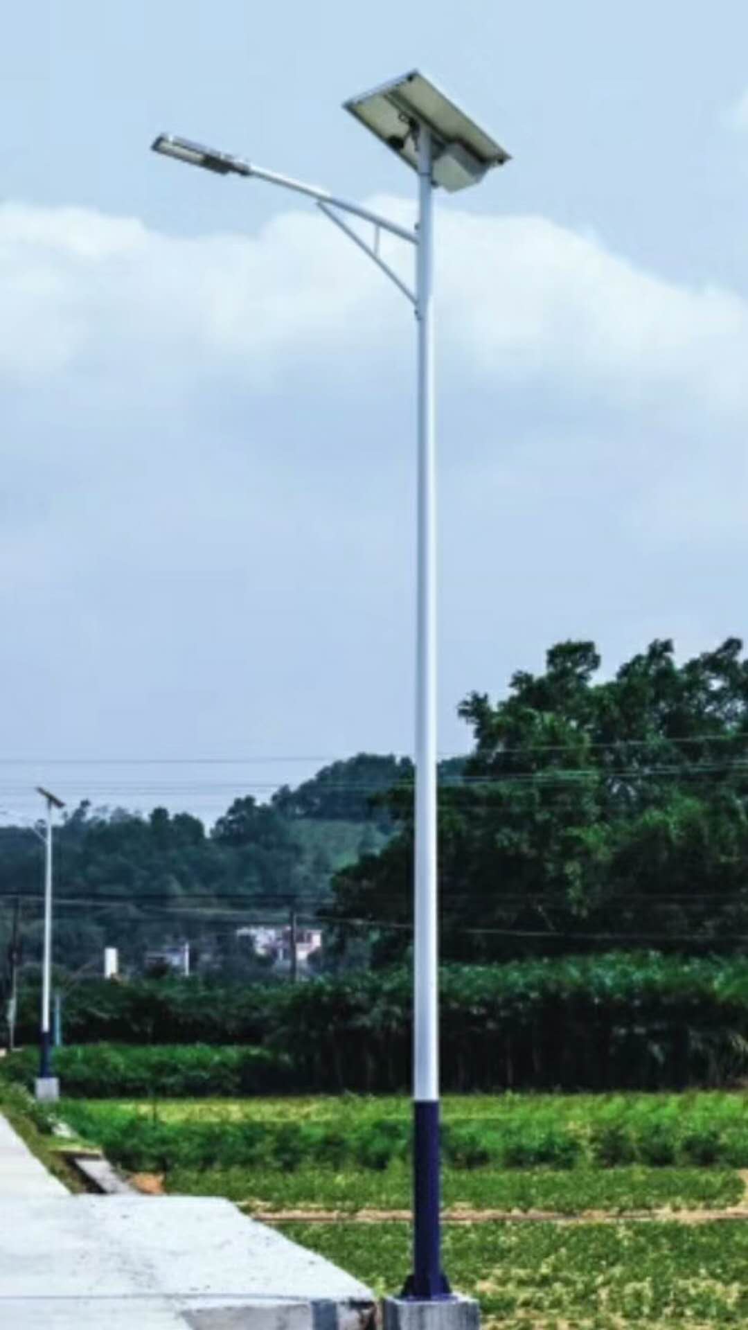 【華可案例】湖北100套農村太陽能路燈驗收成功！